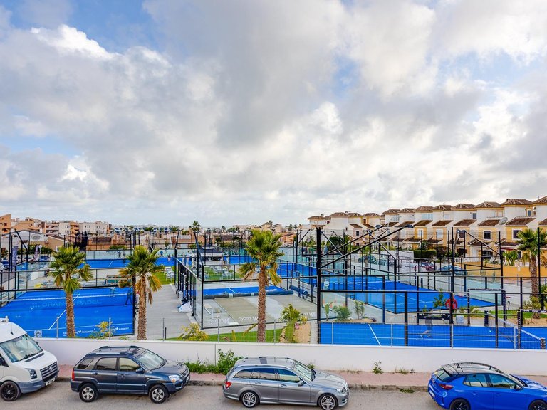 Villa for Sale in Orihuela Costa, Alicante, 48