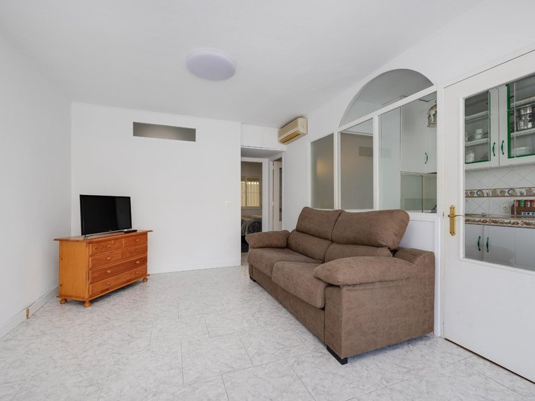 Villa for Sale in Torrevieja, Alicante, 15