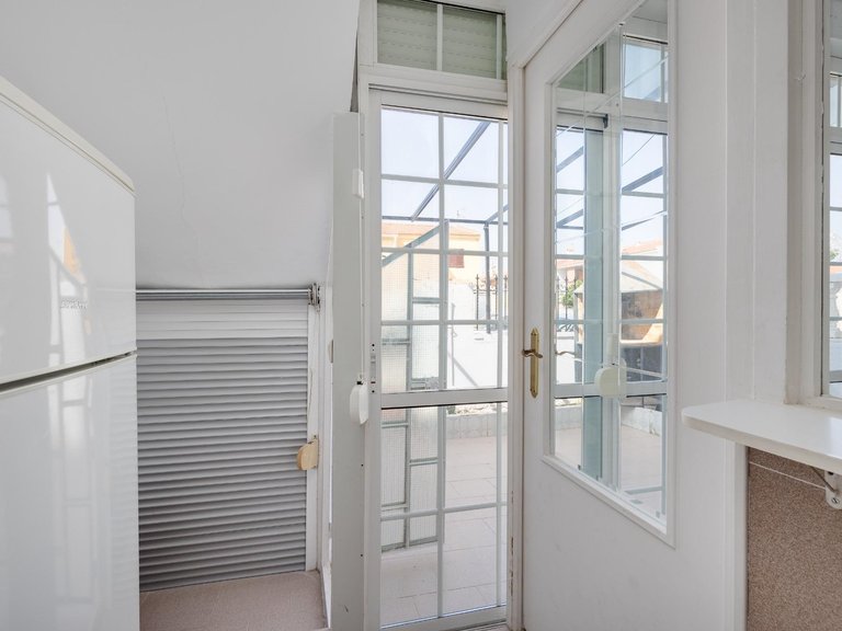 Villa for Sale in Torrevieja, Alicante, 18