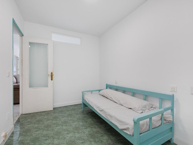 Villa for Sale in Torrevieja, Alicante, 22