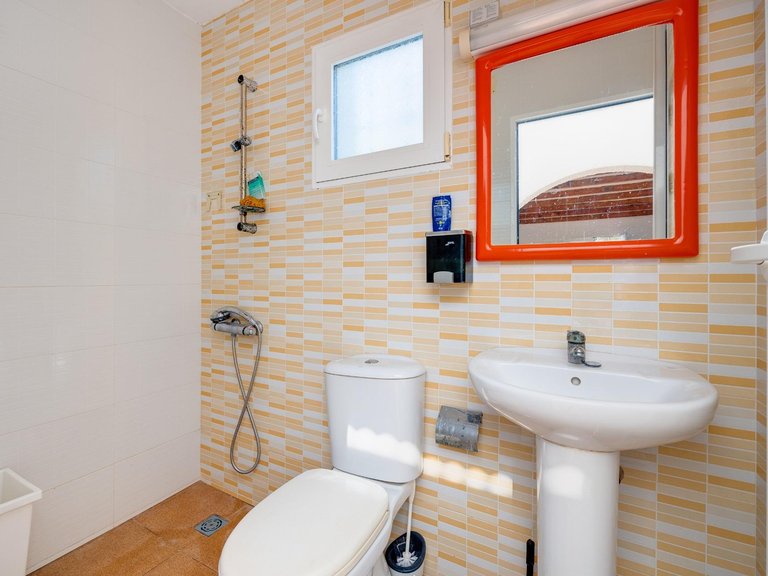 Villa for Sale in Torrevieja, Alicante, 20