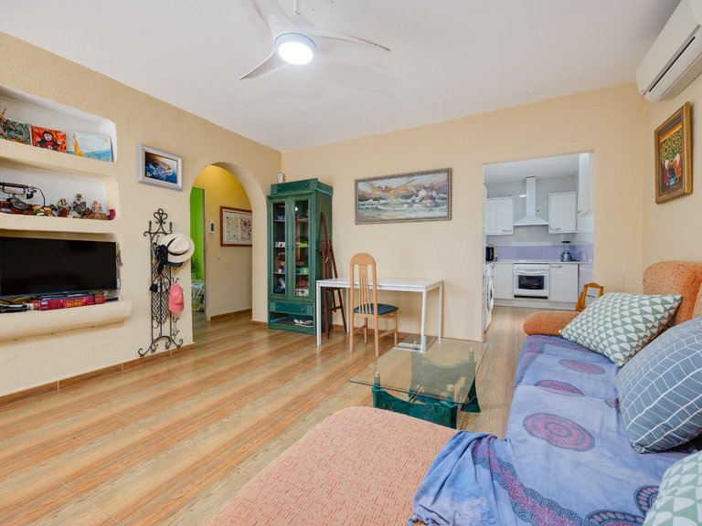 Villa for Sale in Torrevieja, Alicante, 4