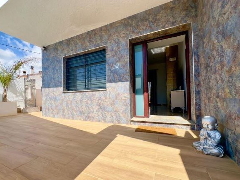 Villa for Sale in Costa Blanca Pilar De La Horadada, Alicante 8