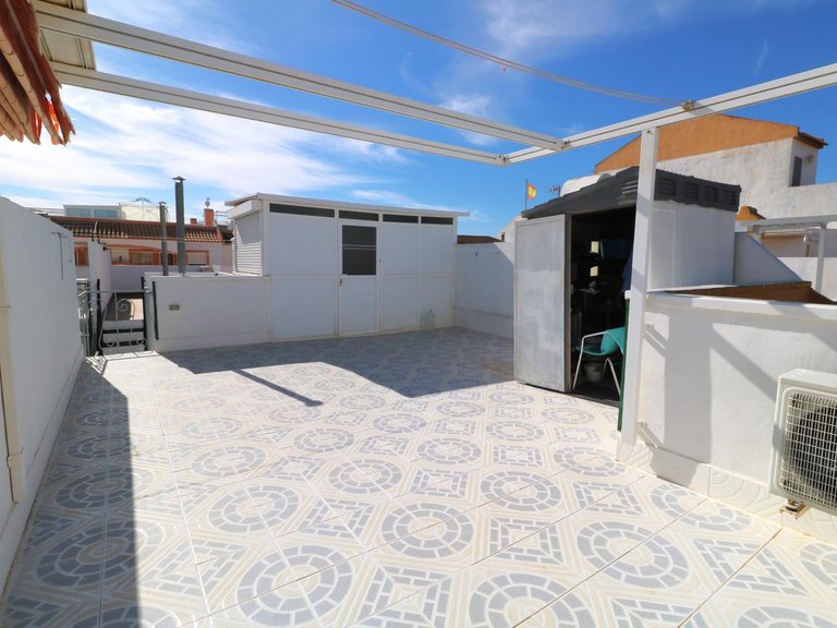 Villa for Sale in Torrevieja, Alicante, 15