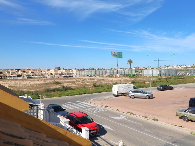 Villa for Sale in Torrevieja, Alicante, 18