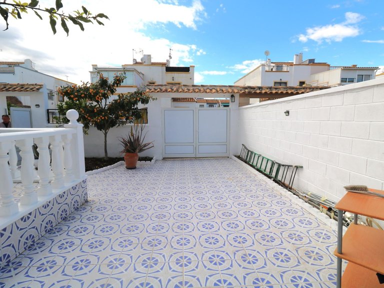 Villa for Sale in Torrevieja, Alicante, 20