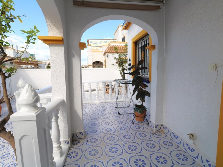 Villa for Sale in Torrevieja, Alicante, 24