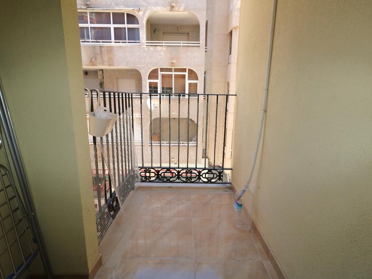Apartment for Sale in Torrevieja, Alicante 10