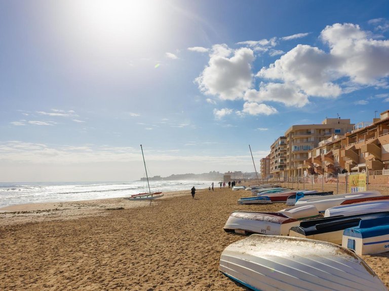 Apartment for Sale in Torrevieja, Alicante 35