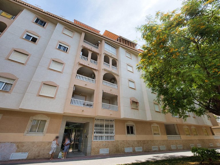 Apartment for Sale in Torrevieja, Alicante 1