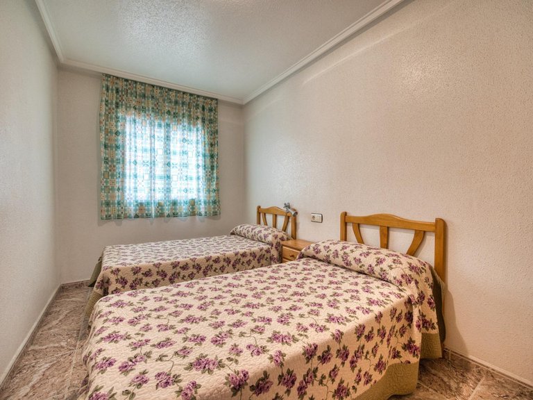Apartment for Sale in Torrevieja, Alicante 11
