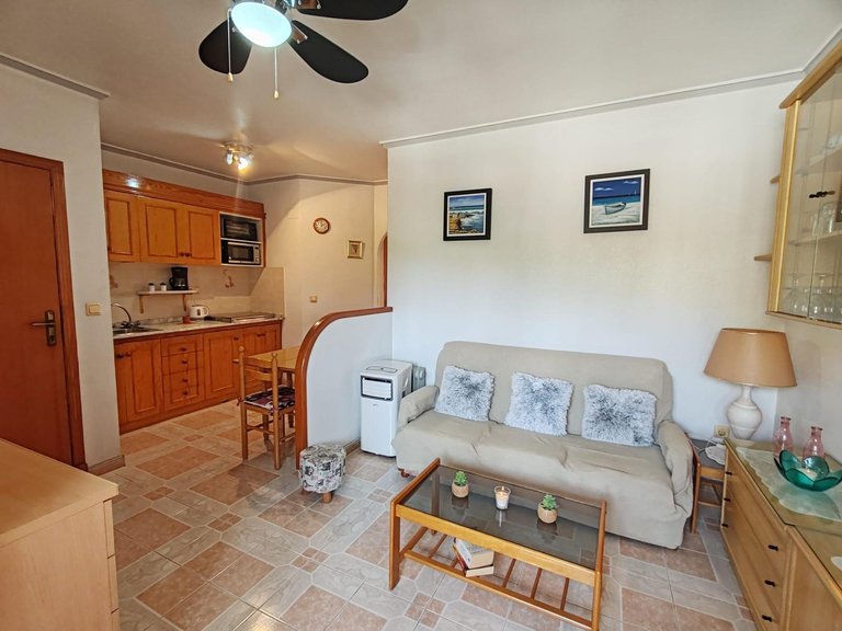 Apartment for Sale in Torrevieja, Alicante 24