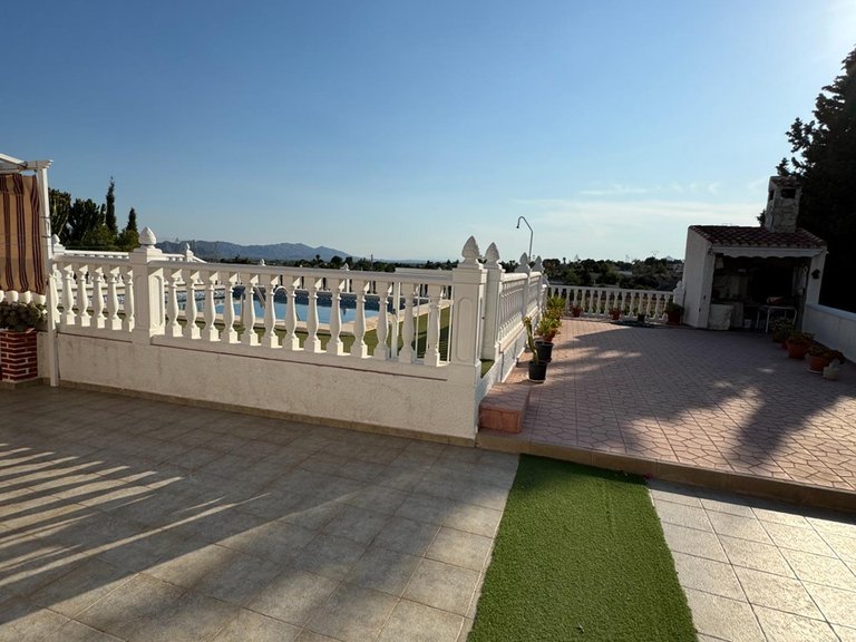 Villa for Sale in Inland Albatera, Alicante 16