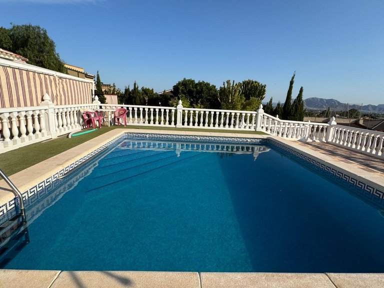 Villa for Sale in Inland Albatera, Alicante 21