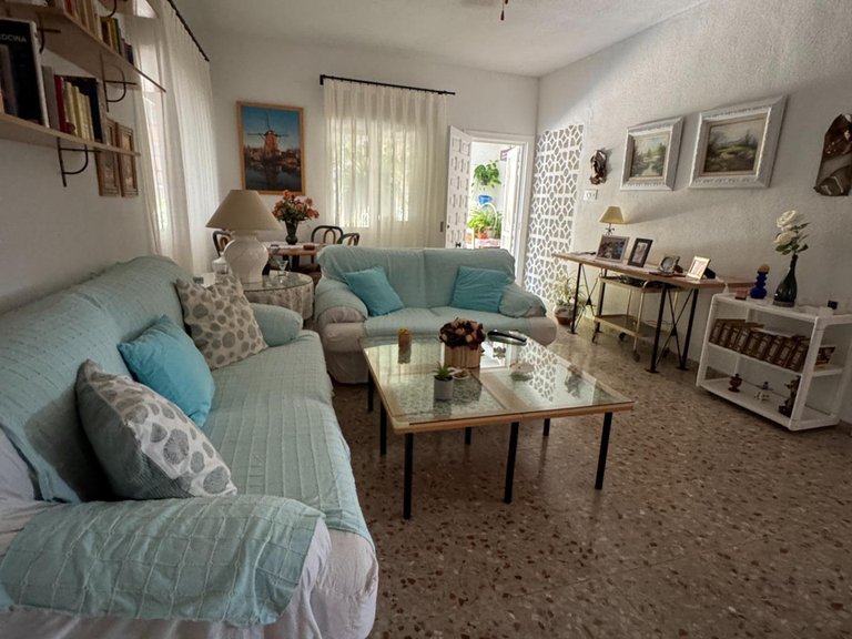 Villa for Sale in Inland Albatera, Alicante 38