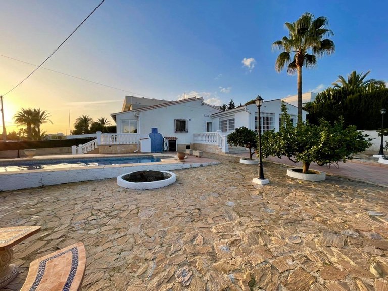 Villa for Sale in Costa Blanca Benidorm, Alicante 19