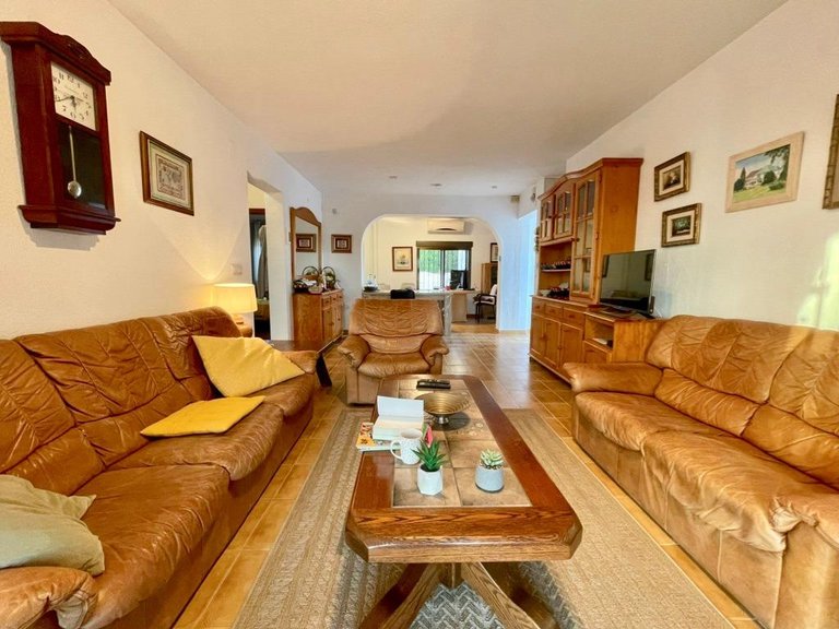 Villa for Sale in Costa Blanca Benidorm, Alicante 5