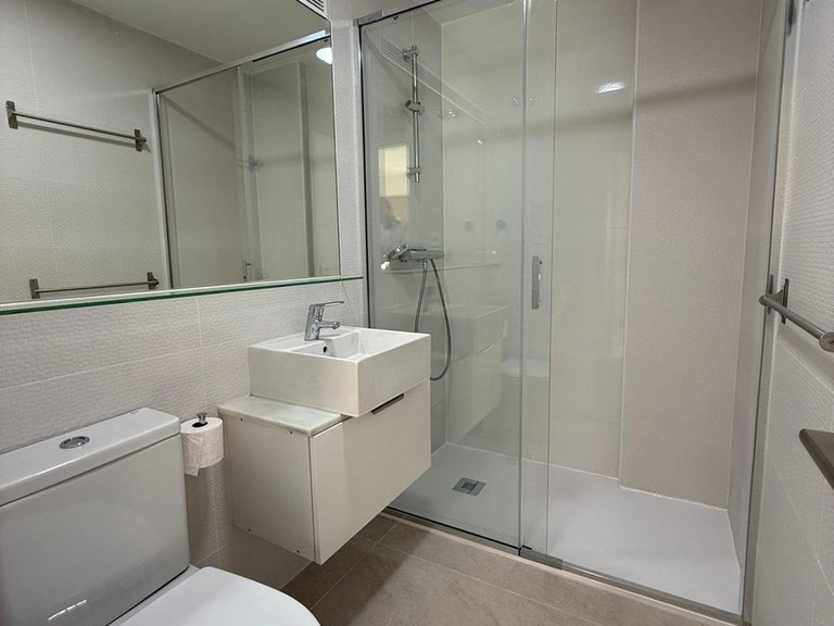 Apartment for Sale in Costa Blanca Benidorm, Alicante 11
