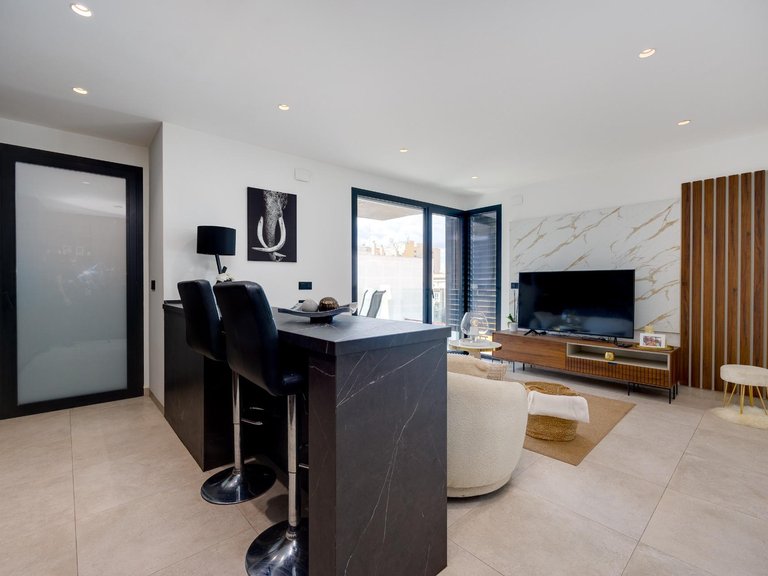 Apartment for Sale in Centro, Torrevieja, Alicante 12