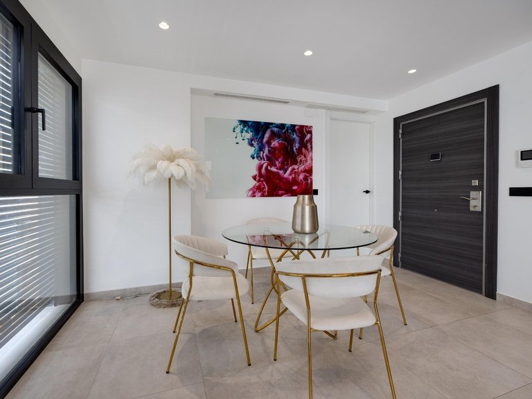 Apartment for Sale in Centro, Torrevieja, Alicante 17