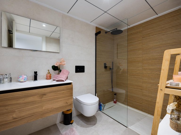 Apartment for Sale in Centro, Torrevieja, Alicante 26