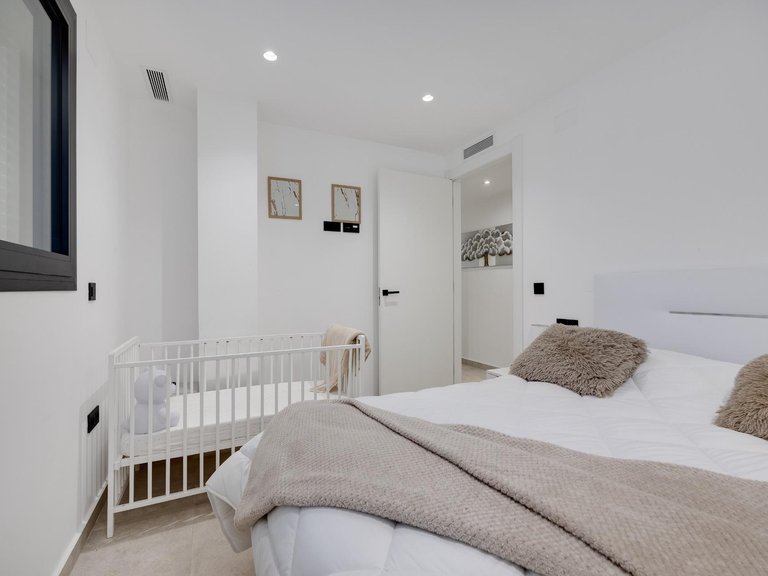 Apartment for Sale in Centro, Torrevieja, Alicante 28