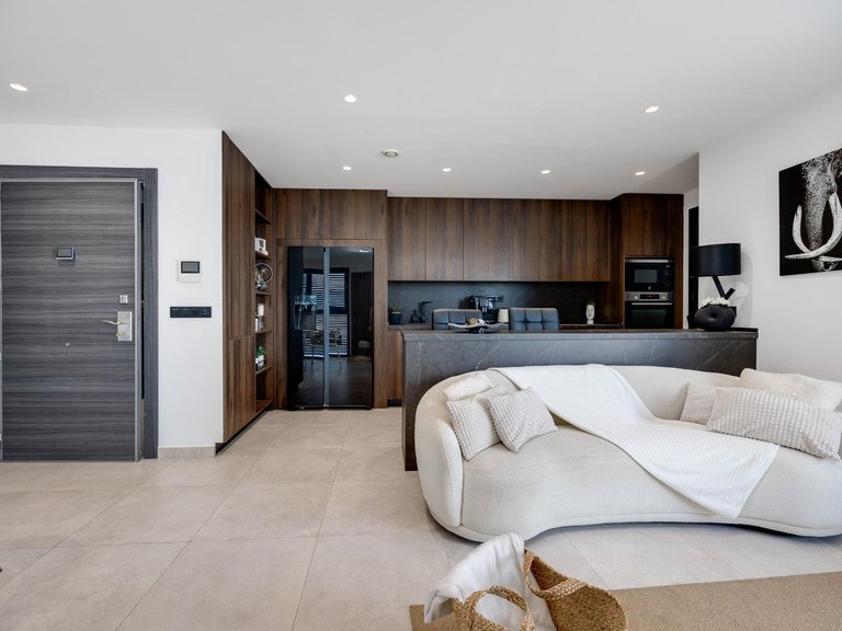 Apartment for Sale in Centro, Torrevieja, Alicante 5