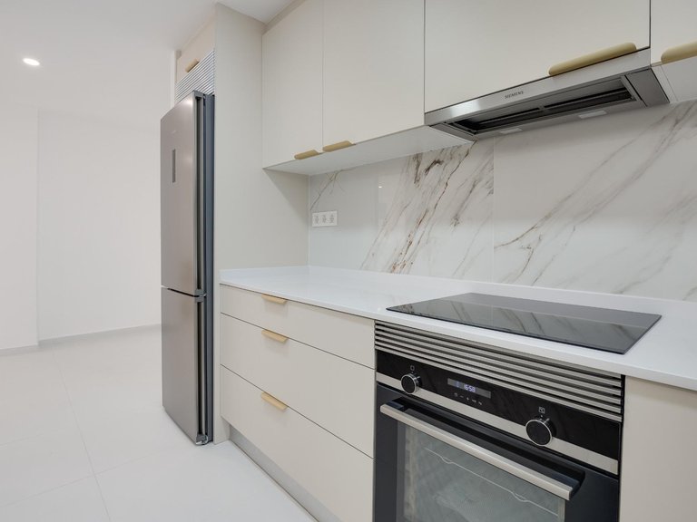 Apartment for Sale in Playa de los Naufragos, Torrevieja, Alicante 6