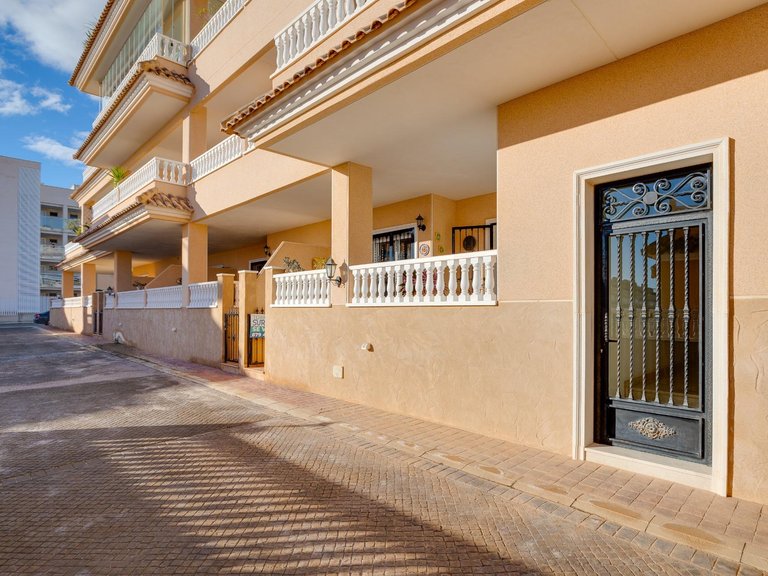 Town House for Sale in Los Dolses, Orihuela Costa, Alicante 33
