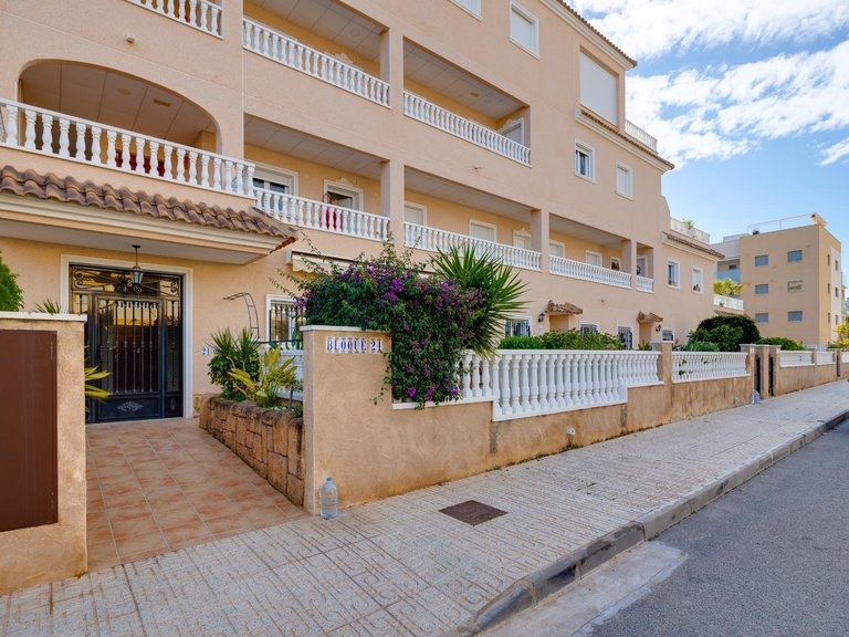 Town House for Sale in Los Dolses, Orihuela Costa, Alicante 32