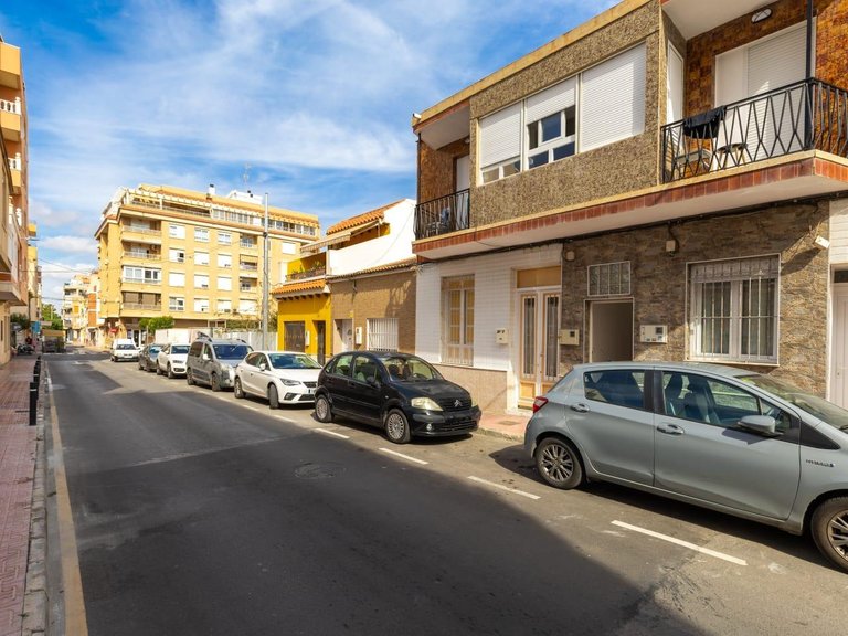 Apartment for Sale in Centro - Muelle Pesquero, Torrevieja, Alicante 19