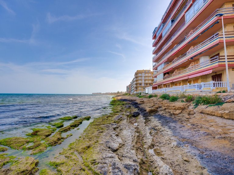 Penthouse for Sale in Playa de los Naufragos, Torrevieja, Alicante 31