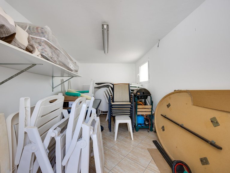 Villa for Sale in La Florida, Orihuela Costa, Alicante 16