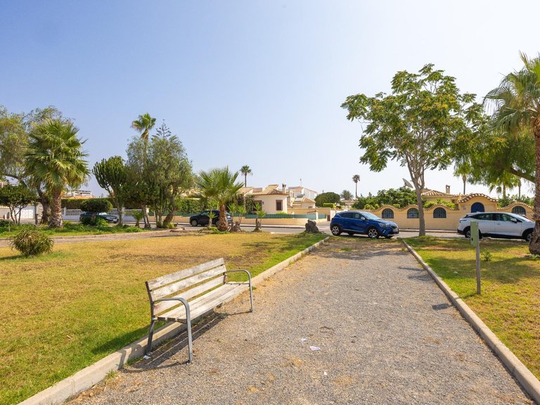 Villa for Sale in La Florida, Orihuela Costa, Alicante 35