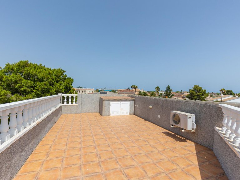 Villa for Sale in Costa Blanca San Fulgencio, Alicante 35