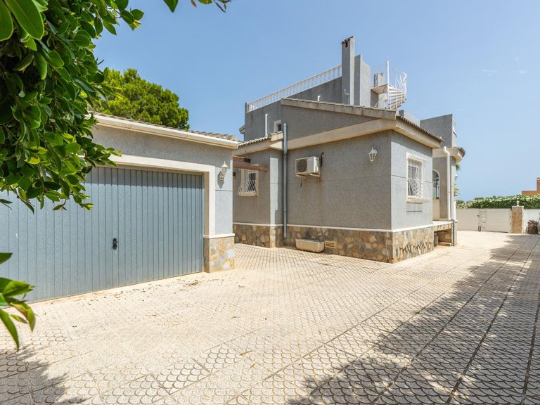 Villa for Sale in Costa Blanca San Fulgencio, Alicante 44