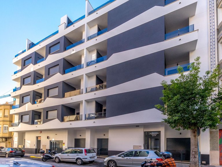 Apartment for Sale in Torrevieja, Alicante 1