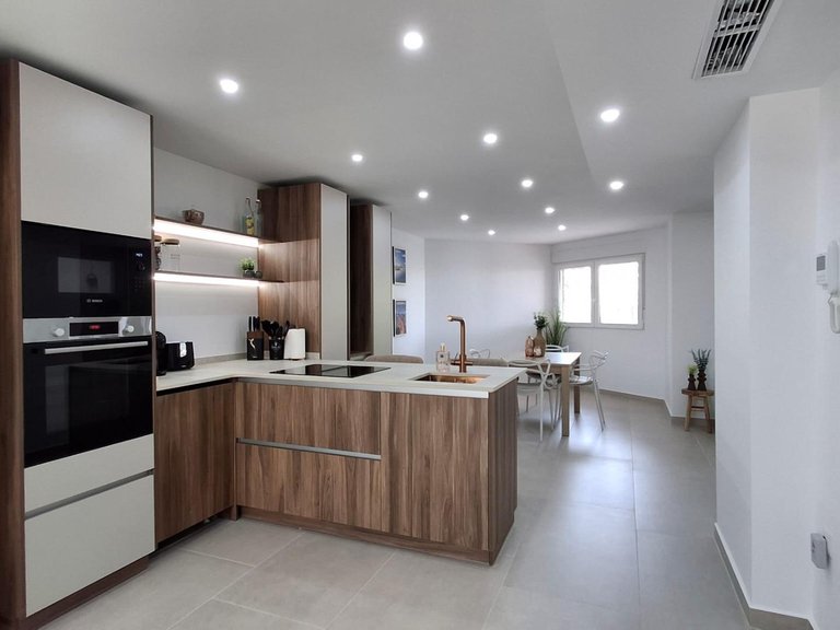 Apartment for Sale in Costa Blanca Torrevieja, Alicante 1