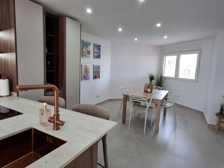 Apartment for Sale in Costa Blanca Torrevieja, Alicante 4