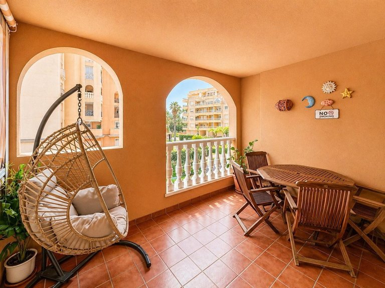 Apartment for Sale in Costa Blanca Torrevieja, Alicante 12