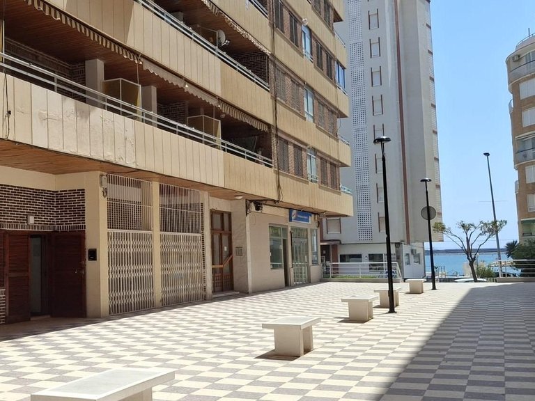 Apartment for Sale in Costa Blanca Torrevieja, Alicante 1