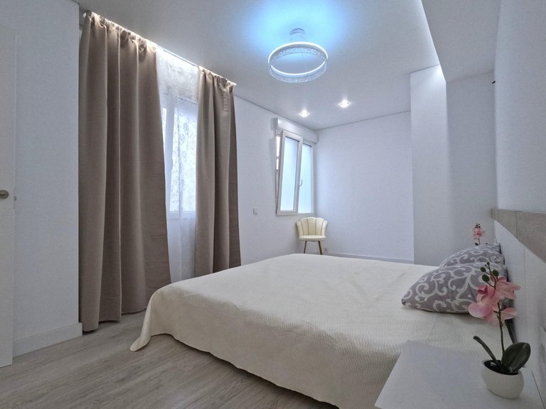 Apartment for Sale in Costa Blanca Torrevieja, Alicante 2
