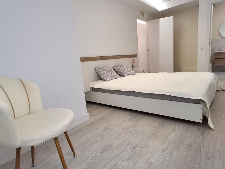 Apartment for Sale in Costa Blanca Torrevieja, Alicante 5