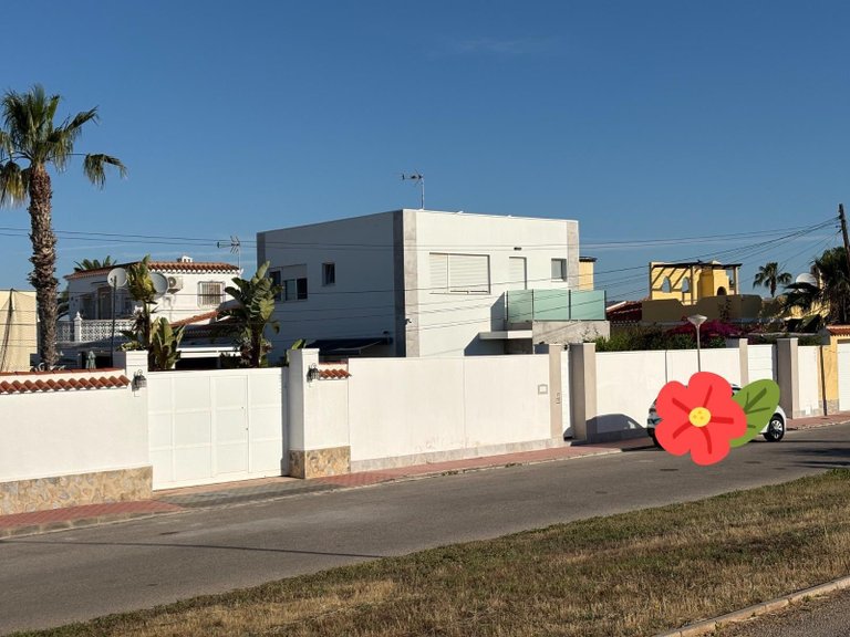 Villa for Sale in Costa Blanca Torrevieja, Alicante 2