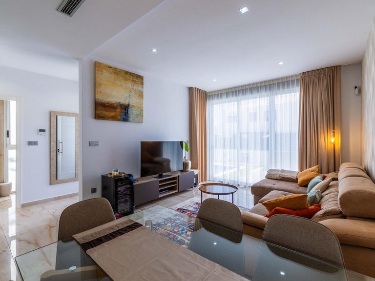 Villa for Sale in Inland Rojales, Alicante 9