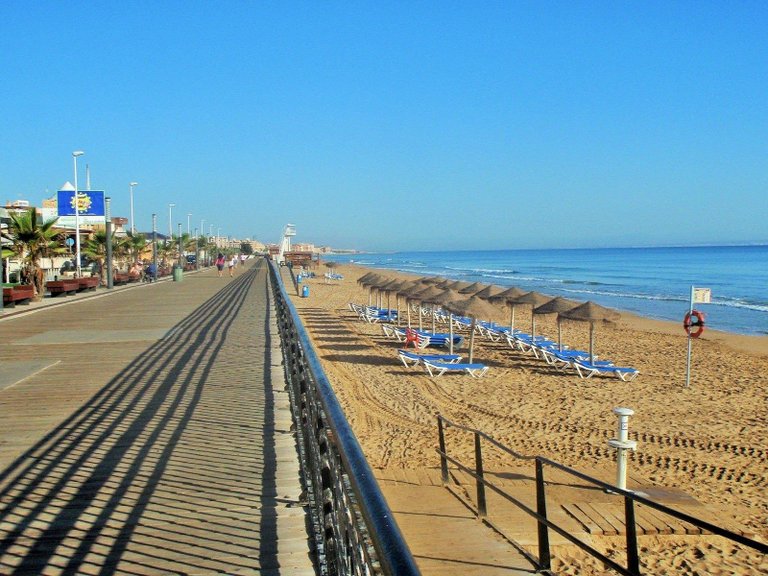 Villa for Sale in Torrevieja, Alicante 24