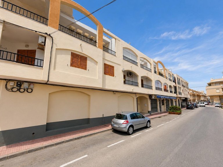 Apartment for Sale in Torrevieja, Alicante 13