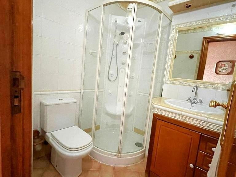 Apartment for Sale in Costa Blanca Torrevieja, Alicante 49