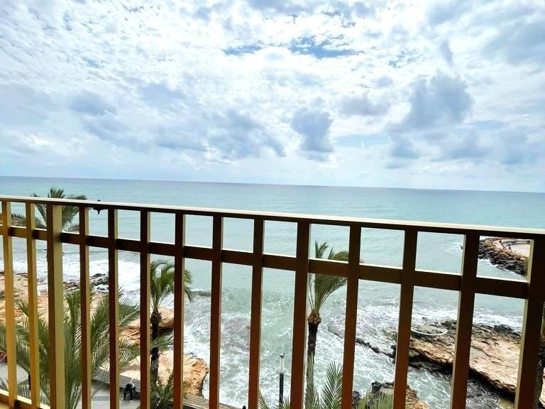Apartment for Sale in Costa Blanca Torrevieja, Alicante 9