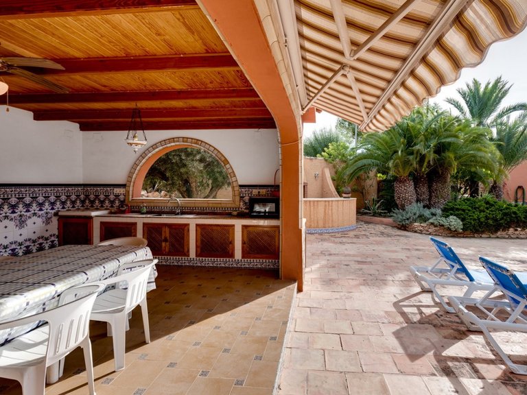 Villa for Sale in Costa Blanca Torrevieja, Alicante 26